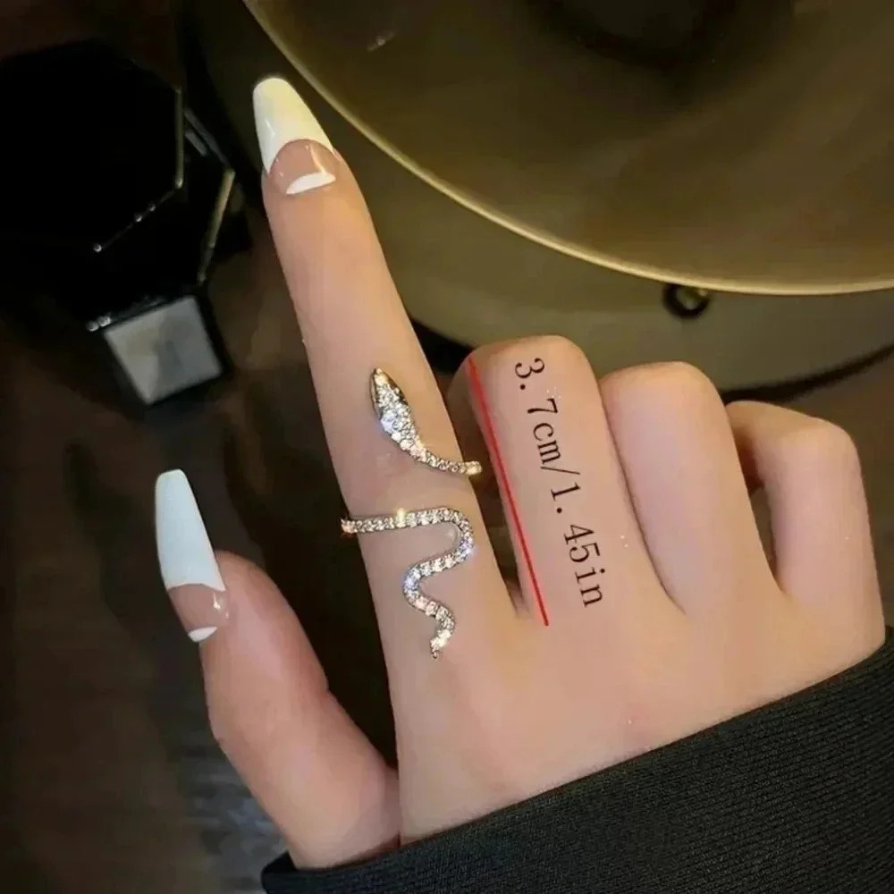 Snake Hot sexy ring size is adjustable 6 to 9